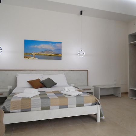 マルサラ Riflessi Dello Stagnone Bed & Breakfast エクステリア 写真